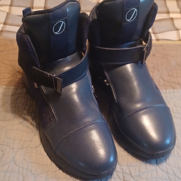 Mens Hi-top Velcro Casual Sneaker. Navy. Sz 12 - Picture 1 of 11